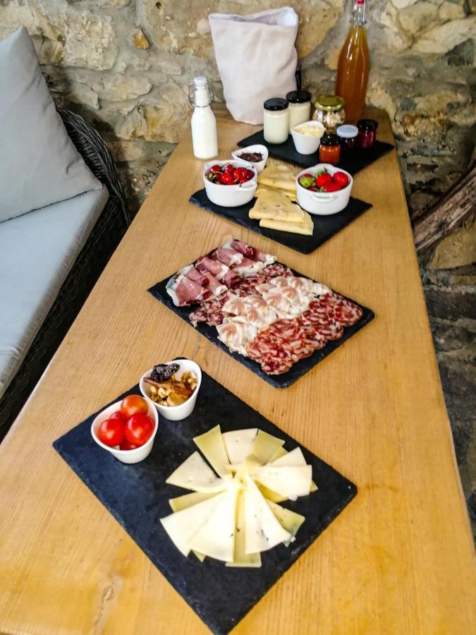 Apartment Villa Irena Great For A Family Holiday With Free Parking And Ev Station Ajdovščina 外观 照片